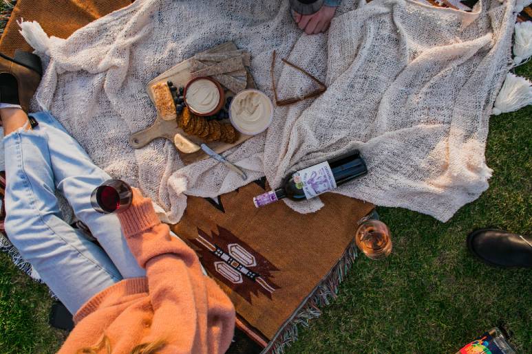 Dust off your Picnic Blanket at 10 of the Sunshine Coast's Best Spots